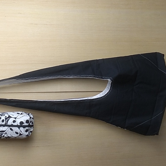 From Palm Springs Fair 3 piece collection Nightmare Before Christmas Purse Plus - Picture 12 of 15